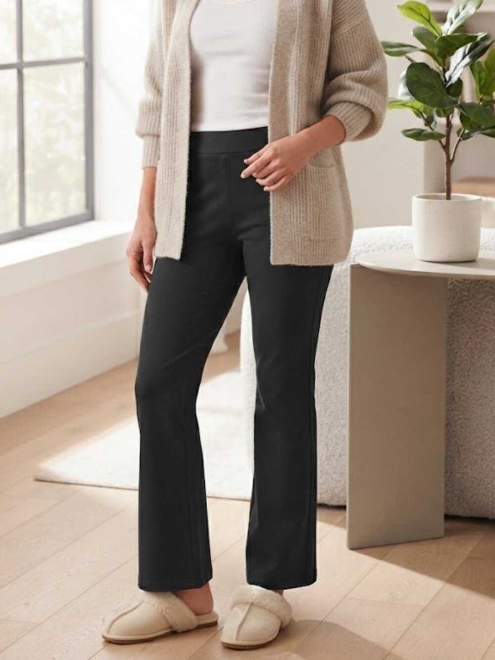 T by Talbots Black Flare Leg Pants Size XL Comfort Stretch Pull On Casual Lounge
